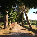 Acquaviva Wine مزرعة للإقامة