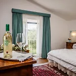 Acquaviva Wine
