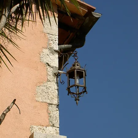 Farma Acquaviva Wine